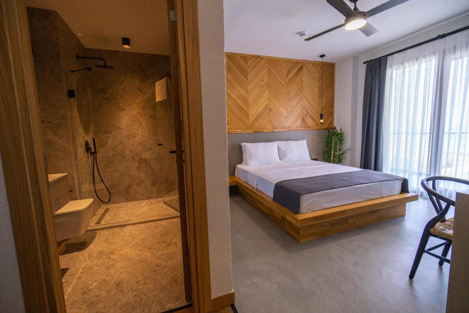 Leone Cunda Edition Otel ไอวาลิค ภายนอก รูปภาพ